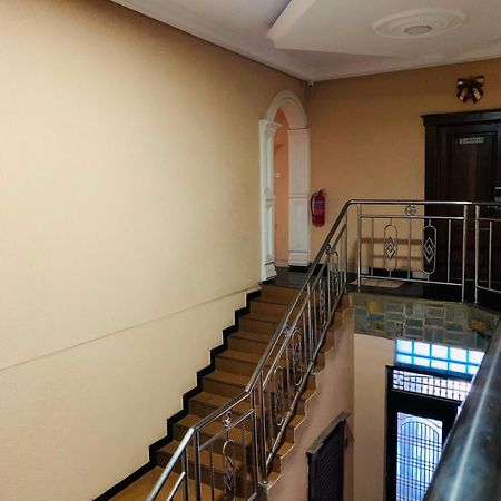 Dc Ambassadors Hotel Dawhwenya Екстериор снимка