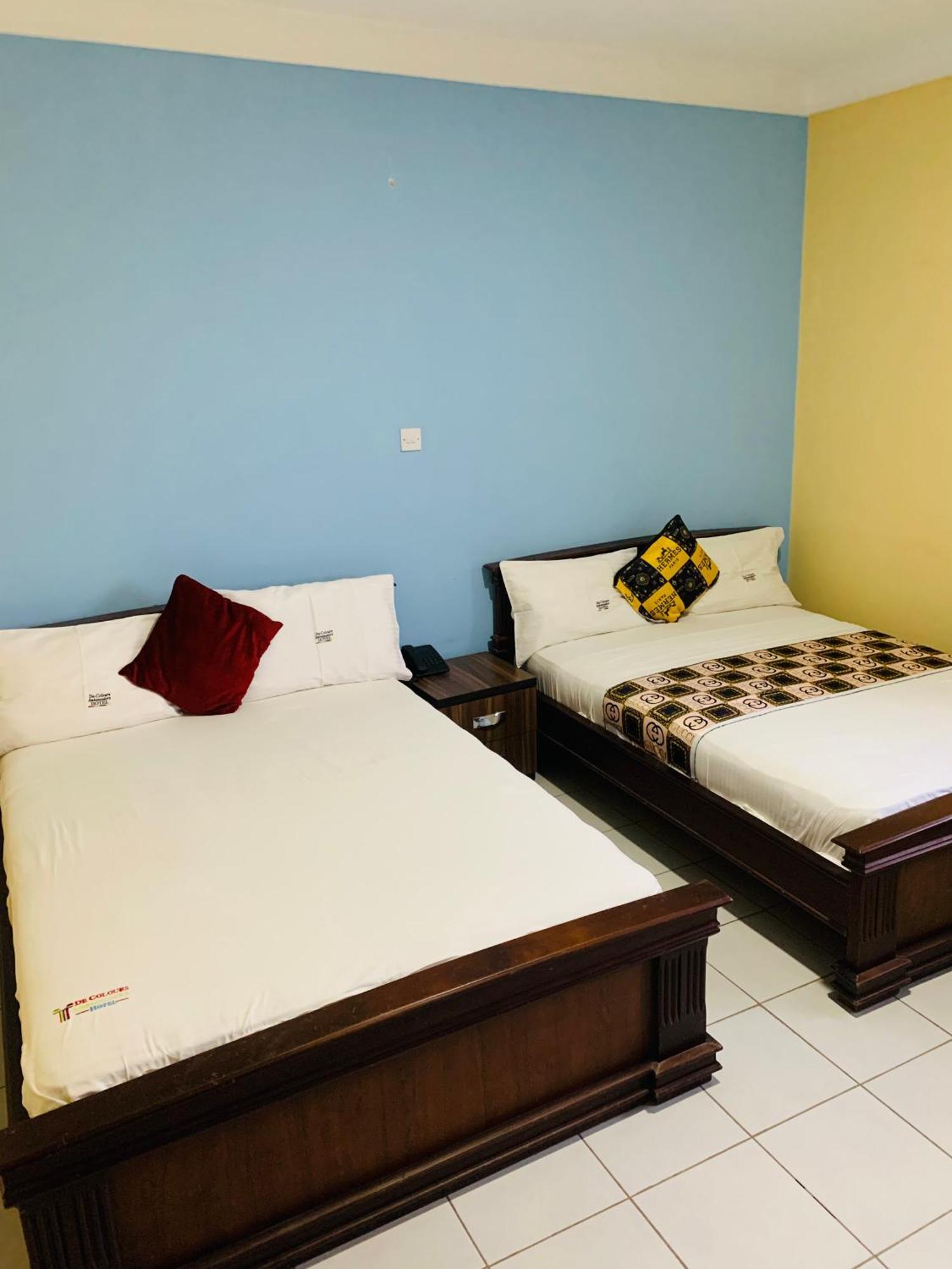 Dc Ambassadors Hotel Dawhwenya Екстериор снимка